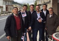 El PSOE inform� ayer en el mercado de su acto de hoy. 