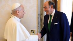 El papa Le�n XIV y el presidente de Iberdrola, Ignacio S�nchez Gal�n, por el 125 aniversario de la empresa.