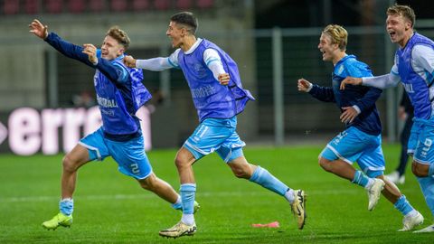 Los jugadores de San Marino celebran la victoria por 1-3 ante Liechtenstein que les dio el ascenso a la tercera categora de la Liga de Naciones