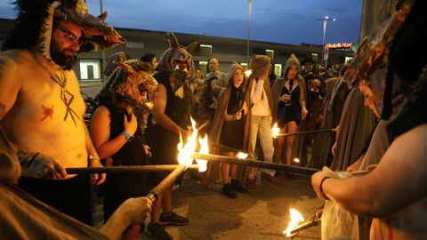 Las meigas y los machos cabr�os encendieron sus antorchas