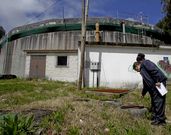 El dep�sito de Pastoriza no tiene vallas de protecci�n