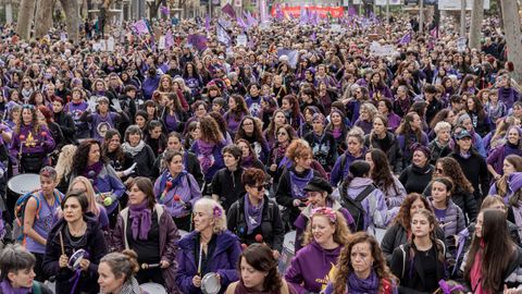 Miles de personas en la concentraci�n de Madrid convocada por la Comisi�n 8M
