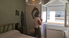 �ngela muestra que la habitaci�n de su madre est� pegada