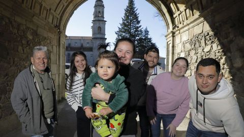 Imagen de archivo de un grupo de venezolanos asentados en Sobrado dos Monxes.