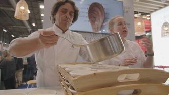 Showcooking de la Deputaci�n da Coru�a en el Sal�n Gourmets, con Juan Crujeiras e Iria Espinosa