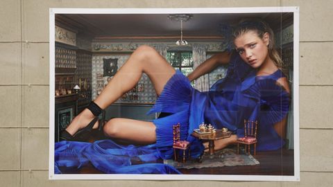 La nave del muelle de Batera, donde se ubica su exposicin Wonderland