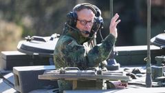 El canciller alem�n, Friedrich Merz, durante su visita este jueves a la base de M�nster