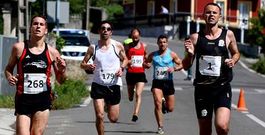 Cristian Mu��o (268) no estar� presente, pero s� participar�n el soneir�n M�chel Antelo (179) y el carball�s Andr�s Eir�s (1) . 