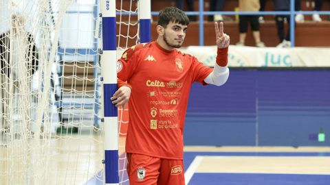 Minutos para Canoli en un partido dif�cil de olvidar para el canterano. 
