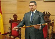 Aragunde aspira a ser reelegido alcalde el pr�ximo 13 de junio con el apoyo de Cambados Pode. 