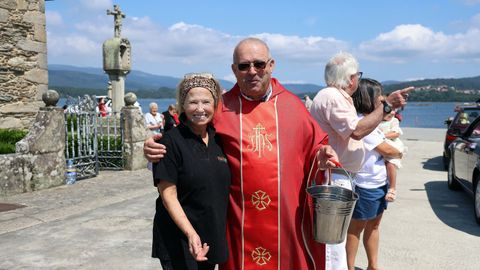 Misa de San Cristobal en la capilla de San Bartolom de Rianxo   bendicion de vehiculos y  procesin
