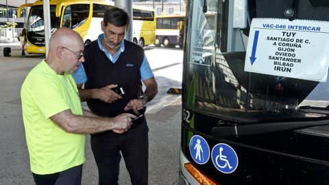 Autobús que une Vigo con el País Vasco