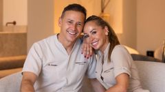 Los odont�logos Gabriel Herrera y Ana Cores celebran sus coincidentes aniversarios personales y profesionales