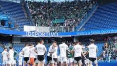Jugadores y cuerpo t&eacute;cnico celebrando el triunfo del Racing ante el Fabril.