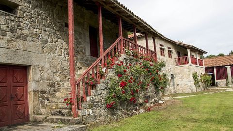 Exterior del pazo de O Saviñao en el que se ubica el ecomuseo