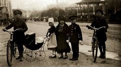 El carnaval de 1920, fotograf�a que acompa�a el mes de febrero.