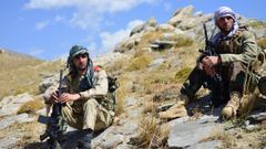Integrantes de las milicias del Frente de Resistencia Nacional que luchan contra los talibanes en Panshir