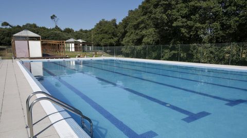 La piscina municipal de A Silva, donde los empadronados en Cerceda podr�n entrar gratis.