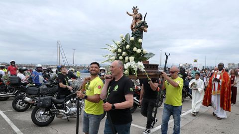 Procesi�n de San Crist�bal y bendici�n de veh�culos en Ribeira 2026