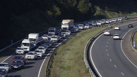 Accidente en la AP-9 a su paso por Cambre