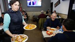 Eva Garc�a, responsable del Bar Rossli, en Pontevedra