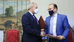 Jos� Tom� y Antonio L�pez firmaron el acuerdo