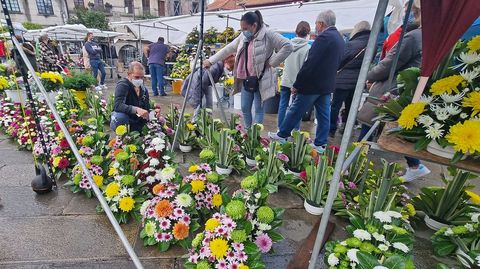 Mercado de las flores de difuntos en la Ferrera