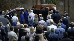 Entierro del joven muerto en el accidente en Alfonso Molina