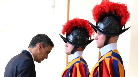 Pedro S�nchez durante su �ltima visita al Vaticano