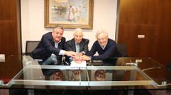 Julio Ancochea, presidente de Asomega; Miguel Carrero, presidente de PSN; y Martelo Villar, presidente de la Real Academia de Medicina y Cirug�a de Galicia