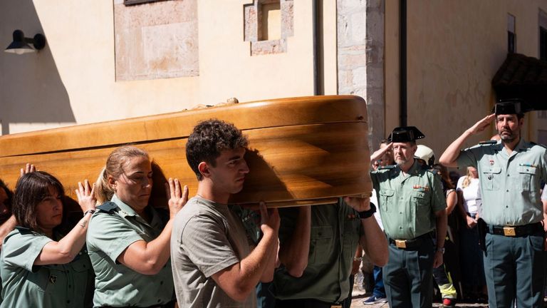 Funeral por Laura Cruz