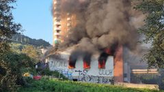 Incendio de casa deshabitada en O Pino, en Ourense