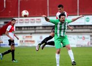 El Arousa perdi� por la m�nima y con gol en el 89 en su partido con el Somozas en A Lomba.