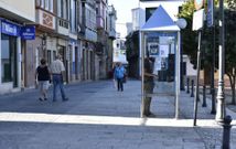 Por esta calle -la Praza queda justo a la derecha- era habitual que circulasen los veh�culos. 