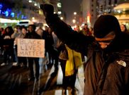 Un hombre durante las protestas en Washington. 
