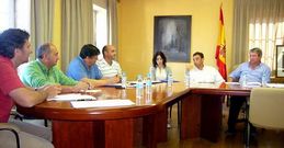 Los populares aprobaron en solitario un suplemento de cr�dito de 156.141 euros para amortizar deuda.