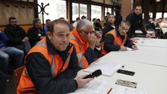 El comit, en una asamblea de trabajadores