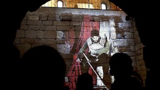 Imagen de la presentaci&oacute;n, en 2018, del proyecto de musealizaci&oacute;n del castillo de Soutomaior, que incorpor&oacute; recursos interactivos al recorrido.