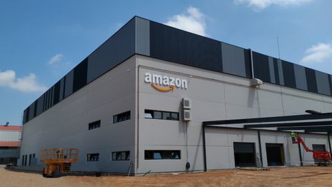 La nave de Amazon en Siero