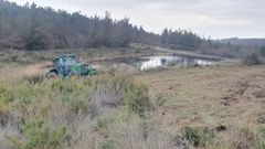 Comienza la limpieza de la ruta de senderismo de los Lagos de Teixeiro