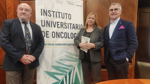 Antonio Fueyo, Rosa Sainz y Carlos Si�eriz