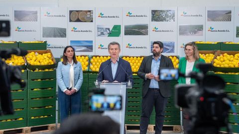 El �der del PP duranta la presentaci�n de la ley realizada en Murcia