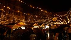 Mercadillo navideo de Porlier, en Oviedo.
