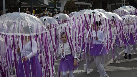 Desfile de entroido de Barbad�s por las calles de A Valenz�