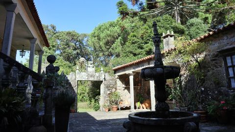 Pazo Quinteiro da Cruz (Ribadumia)