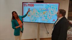 La alcaldesa Lara M�ndez y el concejal de Urbanismo, �lvaro Santos, explican los cambios en el 5 % del PXOM pendiente