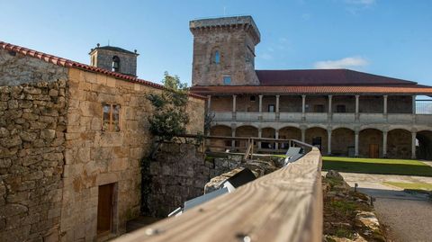 Castillo de Monterrei, hoy Parador