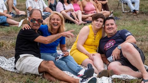 Eclipse total en Asturias desde el Parque de los Pericones, en Gij�n
