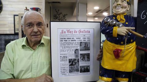 ADOLFO SILVA, DUEO DEL BAR COMPOSTELA QUE EN 1974 REPARTI EL PREMIO GORDO DE LA LOTERA DE NAVIDAD