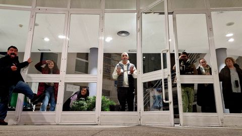 Grupo de Teatro Aneis, en la Casa da Cultura de Xinzo de Limia.